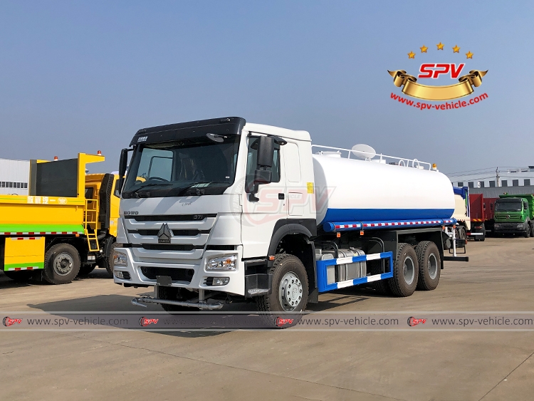 20,000 Litres Water Spraying Truck Sinotruk - LF 20,000 Litres Water Spraying Truck Sinotruk - LF